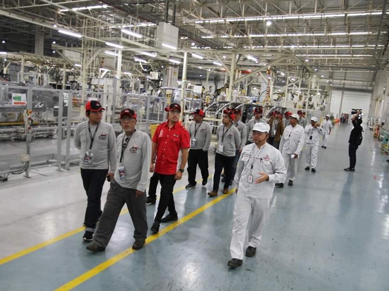 [PR] Mitsubishi Ajak Jurnalis, Blogger dan Komunitas Berkunjung ke Pabrik Kendaraannya di Indonesia