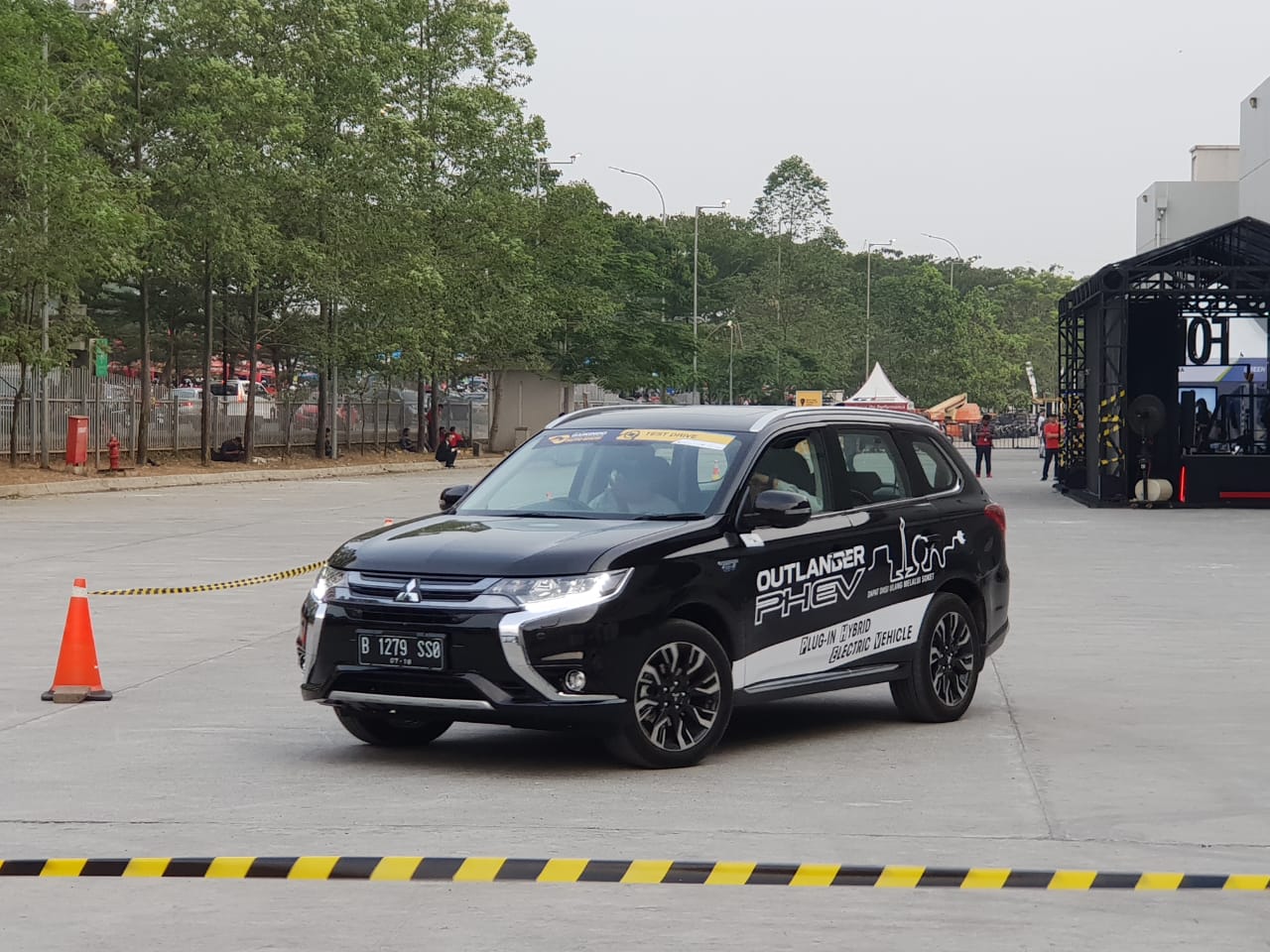 Test Drive Mobil Mitsubishi Motors di GIIAS 2018