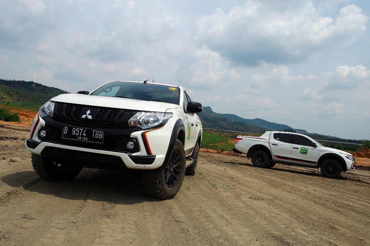 Unjuk Pesona dan Performa Mitsubishi Triton di Rembang