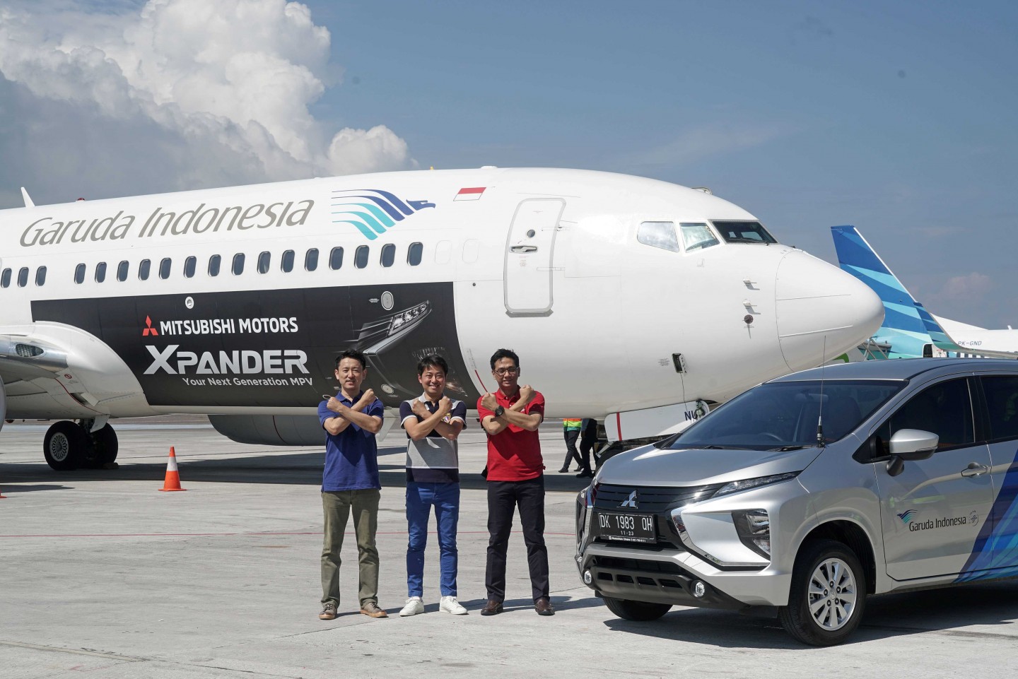 Mitsubishi Xpander Terbang Tinggi Bersama Garuda Indonesia