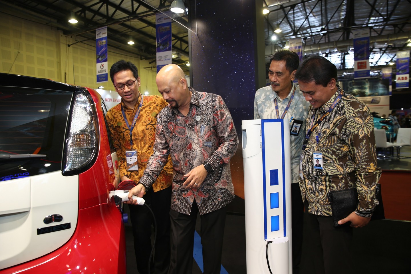 Dukung Geliat Mobil Listrik di Indonesia, MMKSI Ramaikan Indonesia Electric Motor Show 2019