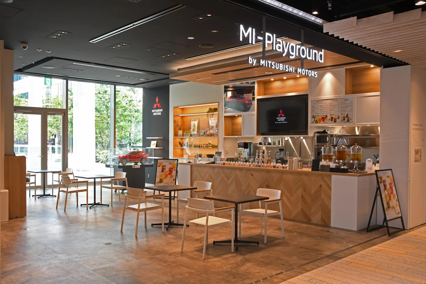 “MI-Playground” Showroom Baru Kantor Pusat Mitsubishi Motors di Tokyo