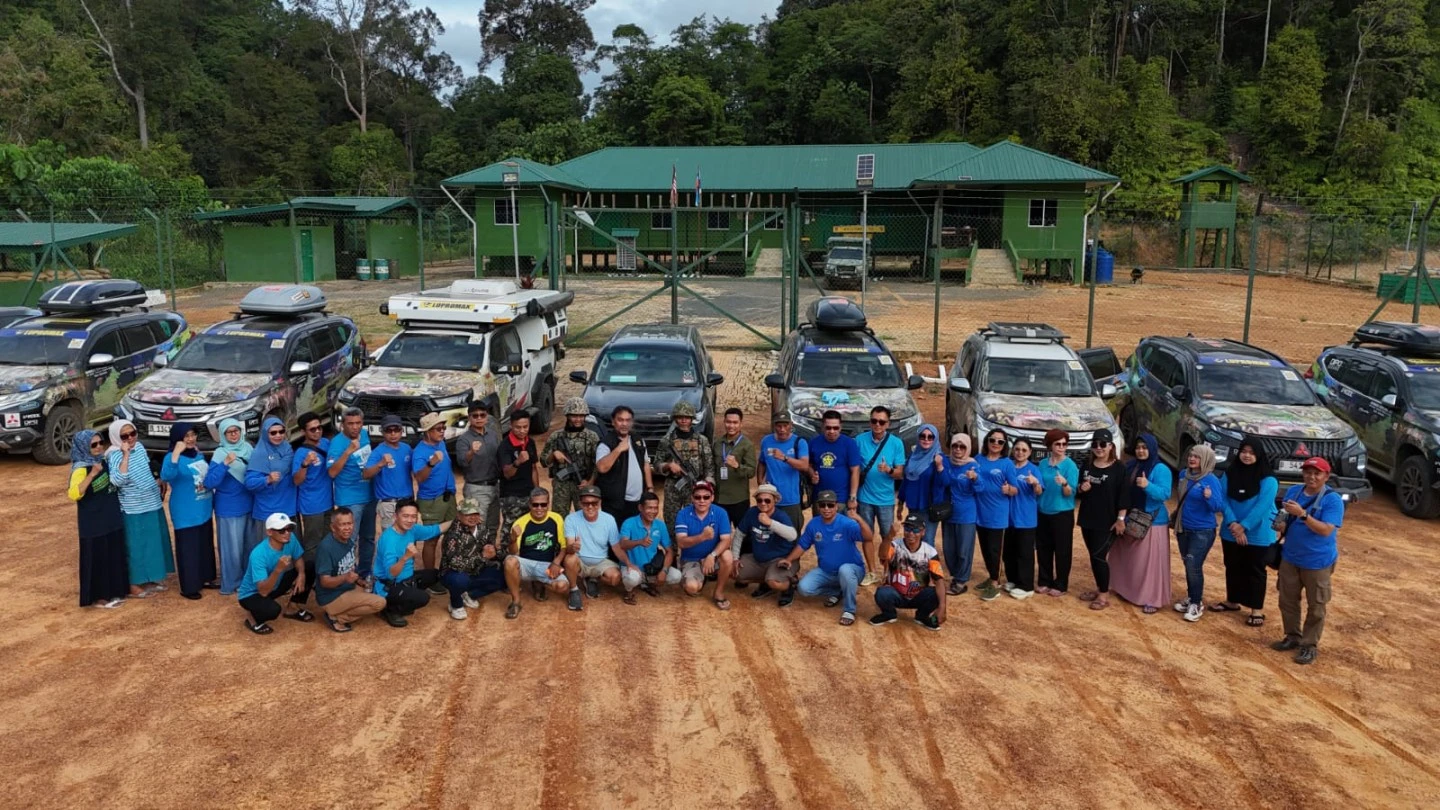 Serunya Touring 3 Negara Bersama Mitsubishi Pajero Sport